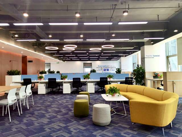 上海特顺高顶长轴物流车4S店报价